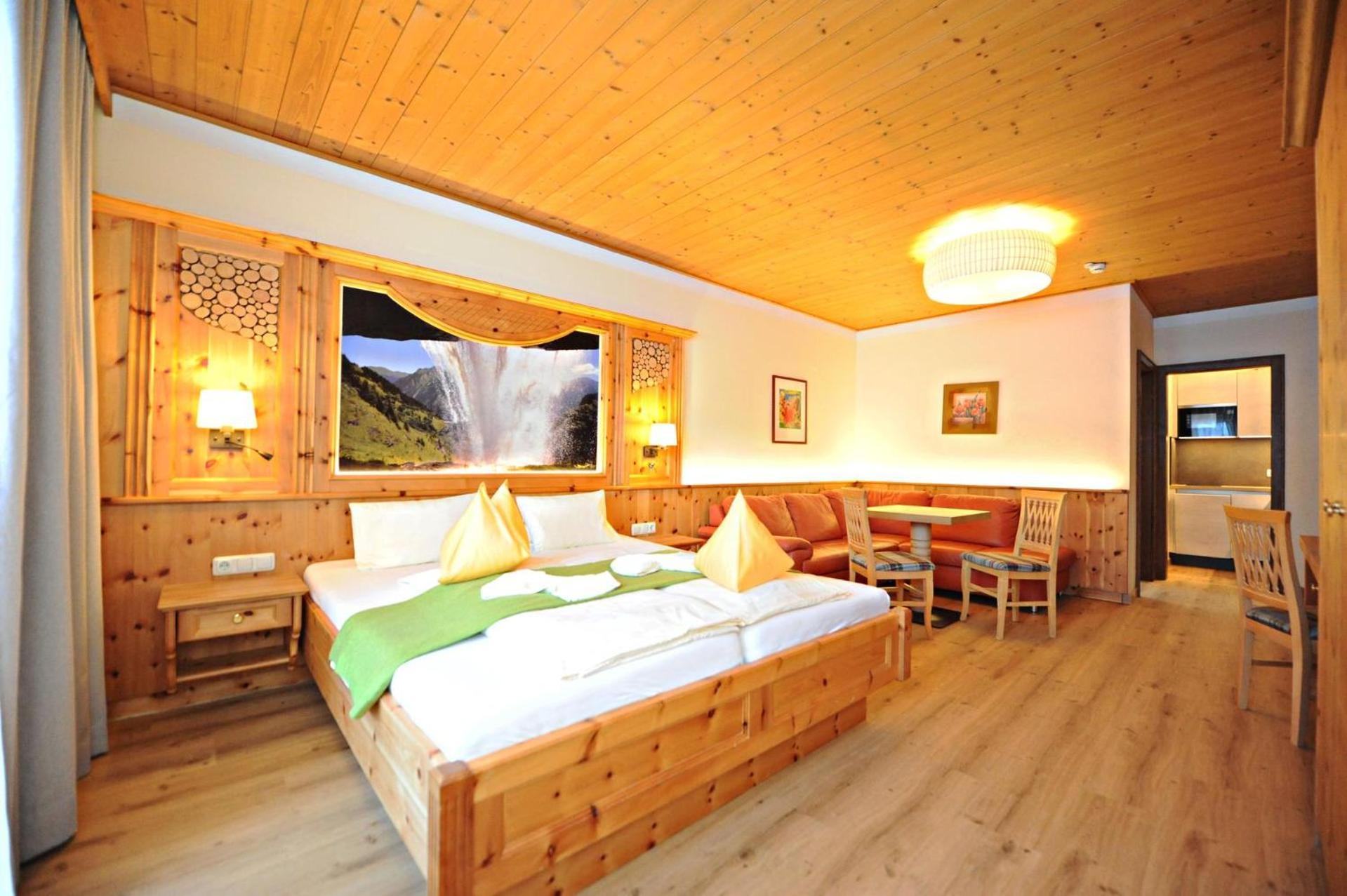Ski In Ski Out Hotel Unterellmau Saalbach-Hinterglemm Extérieur photo