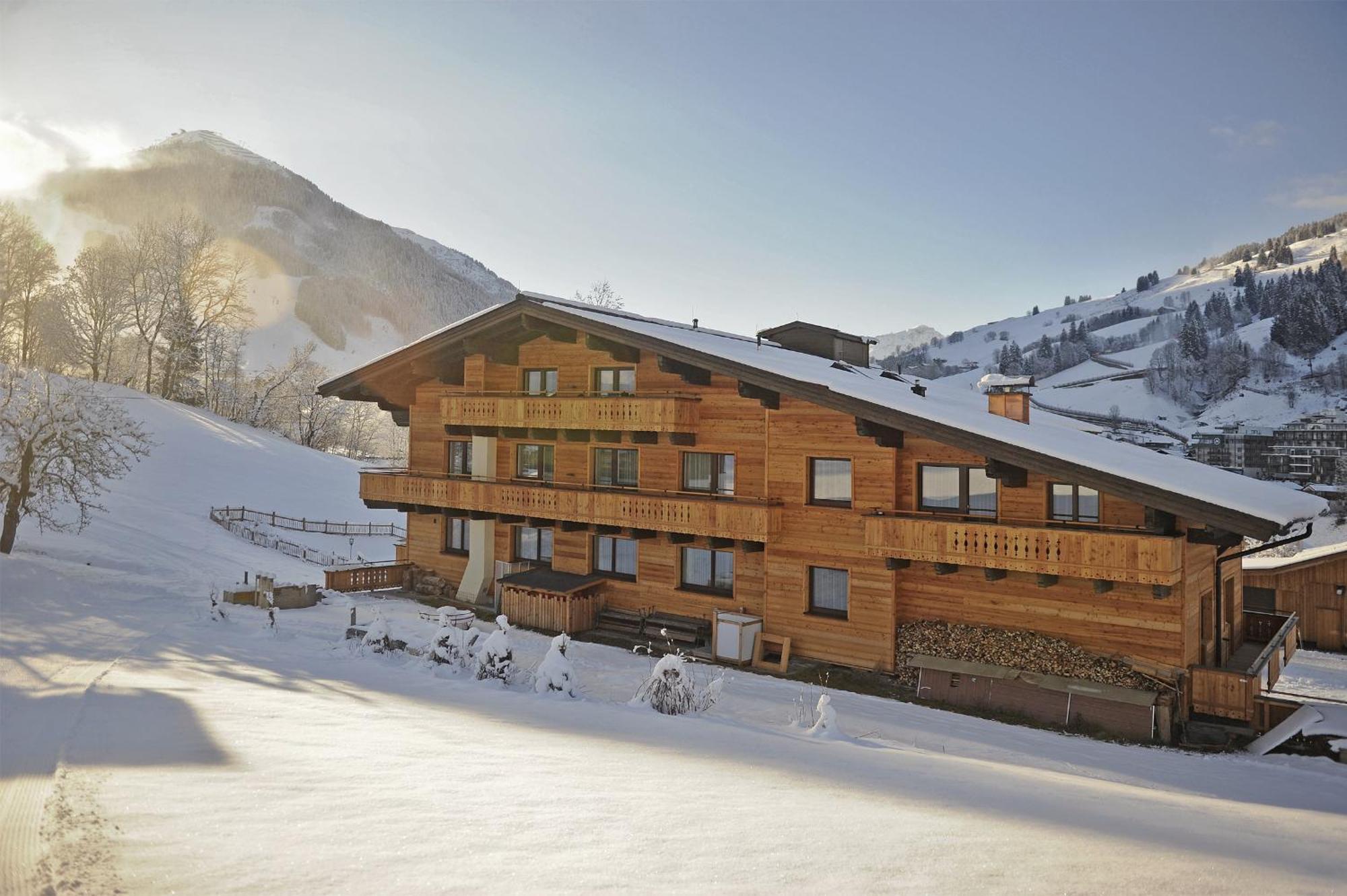 Ski In Ski Out Hotel Unterellmau Saalbach-Hinterglemm Extérieur photo