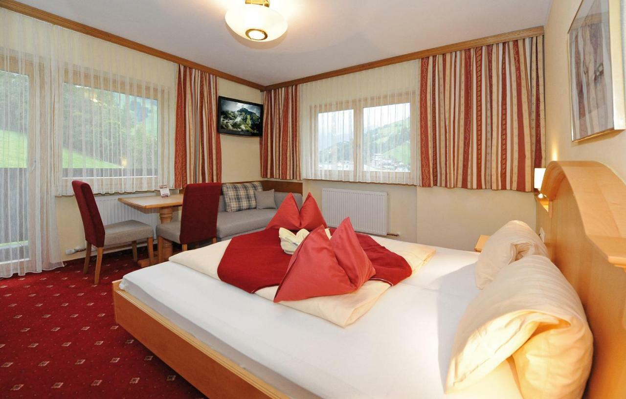 Ski In Ski Out Hotel Unterellmau Saalbach-Hinterglemm Extérieur photo